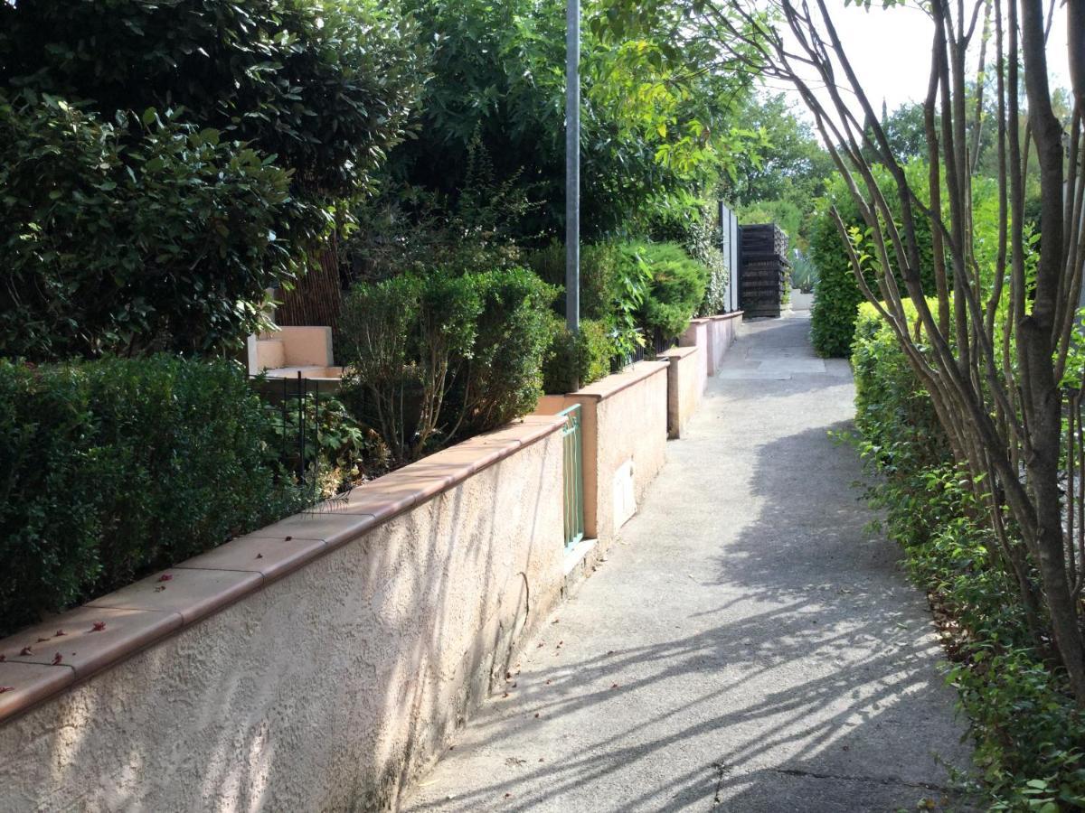 Mazet Tournesol Aux Portes Du Verdon Saint-Martin-de-Brômes Екстериор снимка
